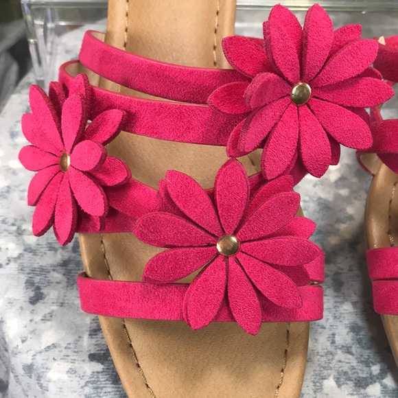 C Comfort Fuchsia Crossband Flower Sandals .75” Block Heels WMS 9M💖Brand NEW💖 - Picture 3 of 10